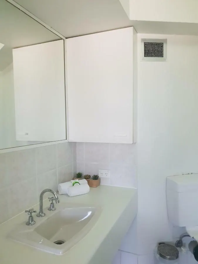 Aloha Private Apartments Gold Coast